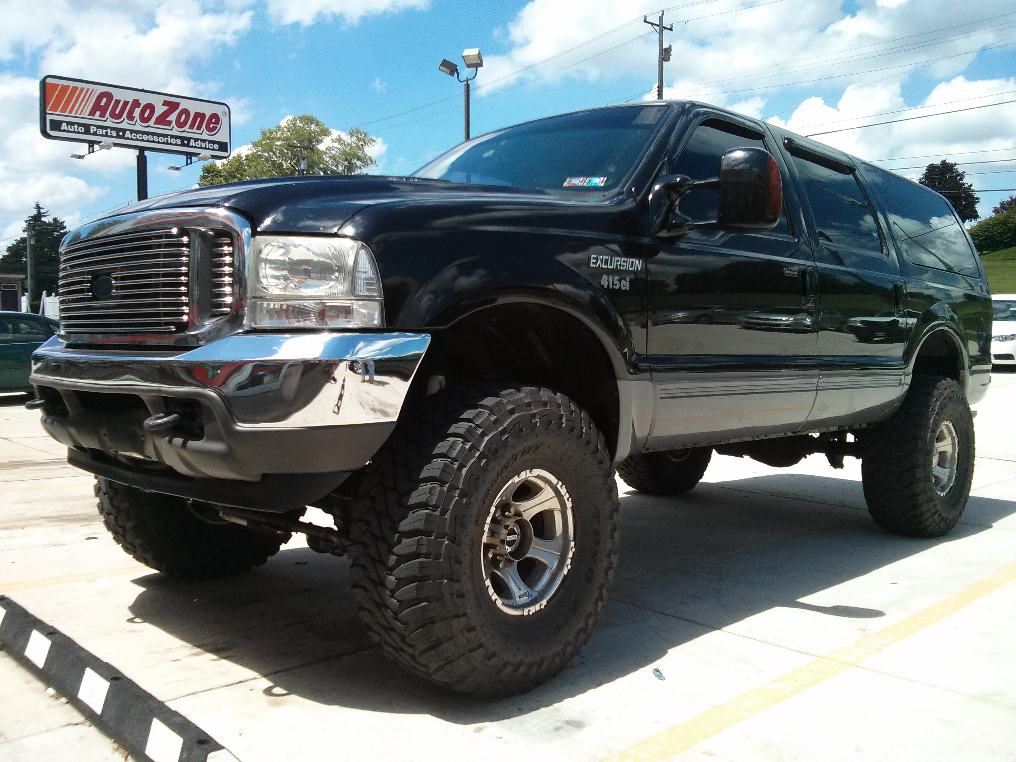 Ford Excursion Lifted